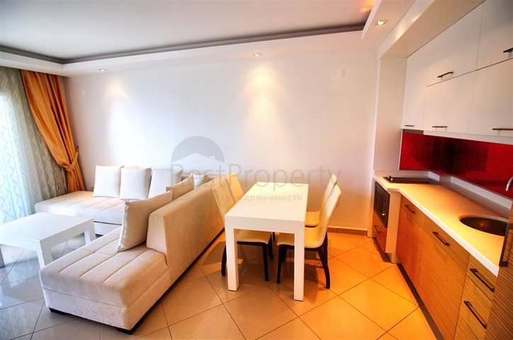 اطلالة بحرية مباشرة _ شقة مفروشة ضمن مجمع سكني فخم في كاستل / الانيا 