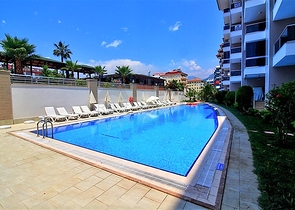 اطلالة بحرية مباشرة _ شقة مفروشة ضمن مجمع سكني فخم في كاستل / الانيا 