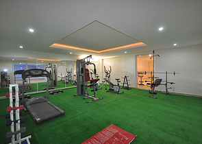 اطلالة بحرية مباشرة _ شقة مفروشة ضمن مجمع سكني فخم في كاستل / الانيا 