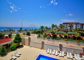 اطلالة بحرية مباشرة _ شقة مفروشة ضمن مجمع سكني فخم في كاستل / الانيا 