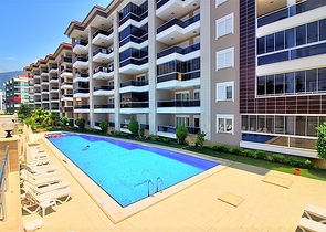 اطلالة بحرية مباشرة _ شقة مفروشة ضمن مجمع سكني فخم في كاستل / الانيا 