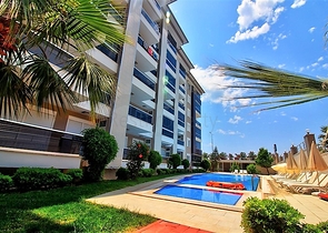 اطلالة بحرية مباشرة _ شقة مفروشة ضمن مجمع سكني فخم في كاستل / الانيا 