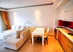 اطلالة بحرية مباشرة _ شقة مفروشة ضمن مجمع سكني فخم في كاستل / الانيا 