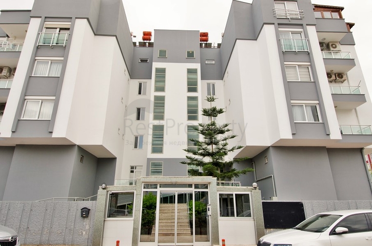 بنتهاوس واسع 4 + 2 في أونجالي كونيالتي أنطاليا