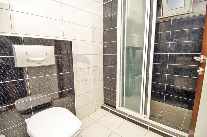 بنتهاوس واسع 4 + 2 في أونجالي كونيالتي أنطاليا