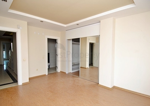 بنتهاوس واسع 4 + 2 في أونجالي كونيالتي أنطاليا