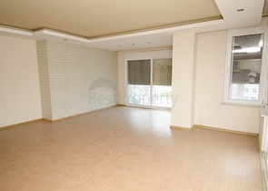 بنتهاوس واسع 4 + 2 في أونجالي كونيالتي أنطاليا