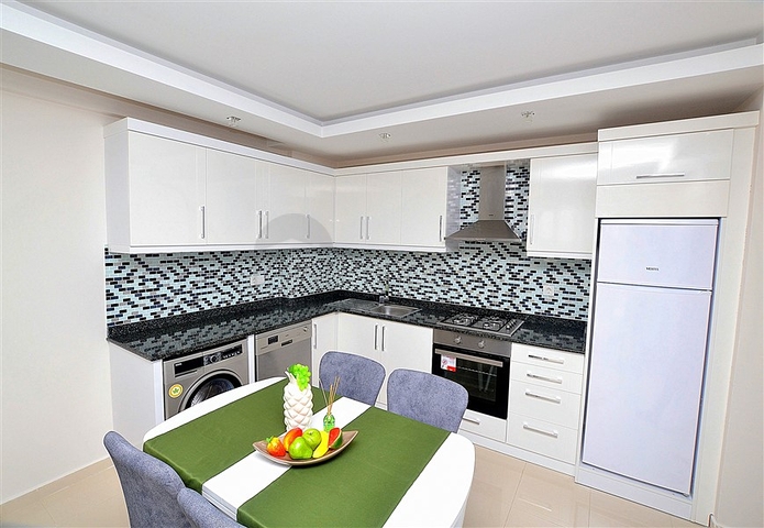 شقة غرفة نوم وصالة مؤثثة في توسمور - الانيا 