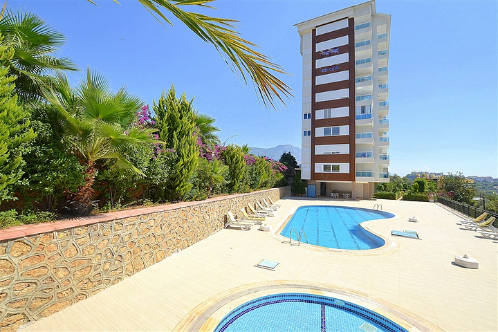 شقة غرفة نوم وصالة مؤثثة في توسمور - الانيا 