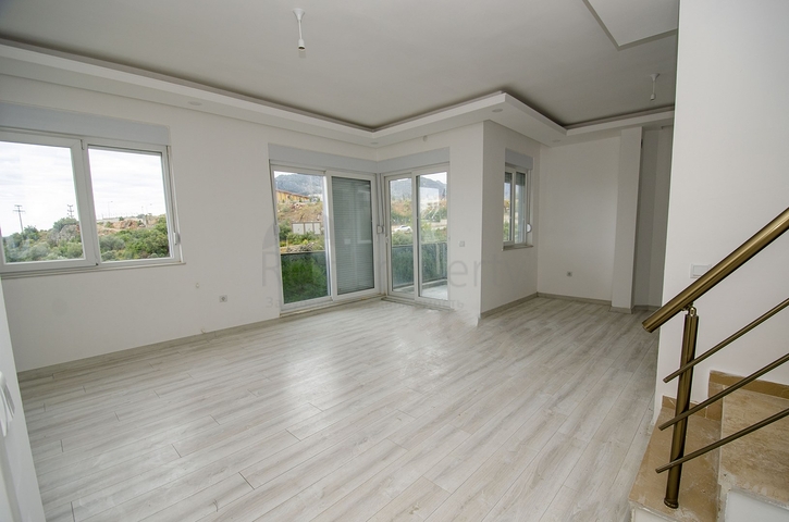 مشروع في كونيالتي أنطاليا