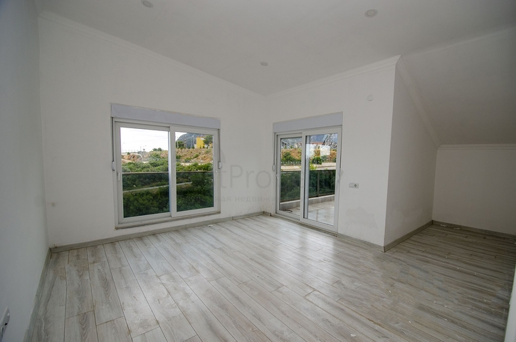 مشروع في كونيالتي أنطاليا