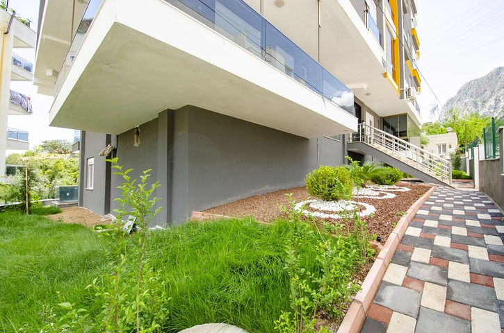 مشروع في كونيالتي أنطاليا