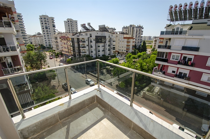 شقق للبيع في كونيالتي أنطاليا