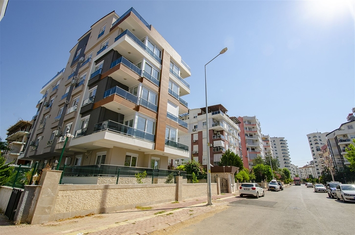 شقق للبيع في كونيالتي أنطاليا