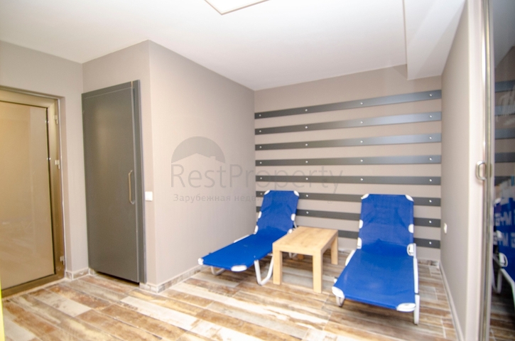 شقة 2 + 1 تطل على حمام السباحة في مجمع جديد في ليمان