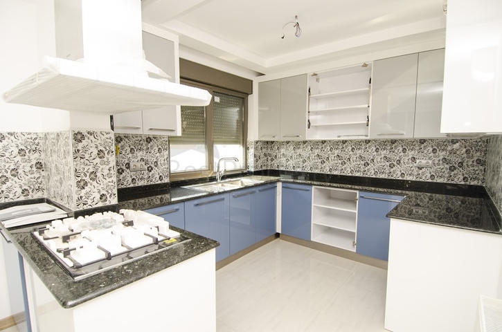 بنتهاوس واسع 4 + 2 في منطقة النخبة في أنجالي أنطاليا