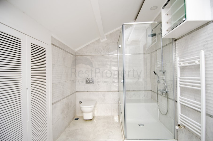 بنتهاوس واسع 4 + 2 في منطقة النخبة في أنجالي أنطاليا