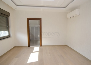 بنتهاوس واسع 4 + 2 في منطقة النخبة في أنجالي أنطاليا