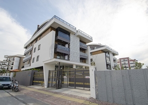 بنتهاوس واسع 4 + 2 في منطقة النخبة في أنجالي أنطاليا