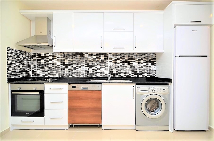 شقة مؤثثة ضمن مجمع سكني قريب من الشاطئ في مهموتلار- الانيا