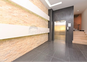 شقة جديدة للبيع في مركز الانيا _ من تصميم غرفتين وصالة 