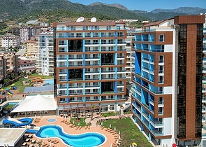 غرفة نوم وصالة ضمن مجمع سكني جانب مركز التسوق في جيكجيلي _ الانيا 