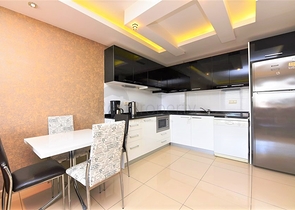 غرفة نوم وصالة ضمن مجمع سكني جانب مركز التسوق في جيكجيلي _ الانيا 