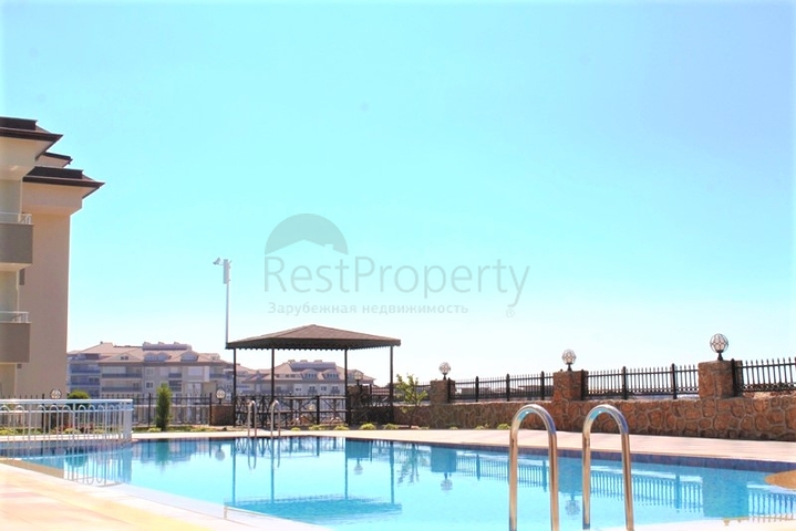 شقق اطلالة بحر في الانيا - دوبلكس غرفتين وصالة في كاستل / الانيا 