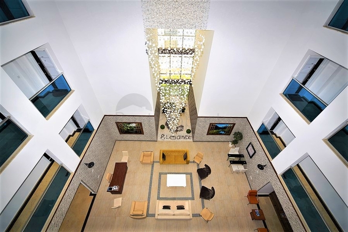 شقق اطلالة بحر في الانيا - دوبلكس غرفتين وصالة في كاستل / الانيا 