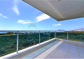 شقق اطلالة بحر في الانيا - دوبلكس غرفتين وصالة في كاستل / الانيا 