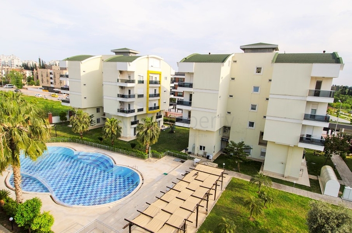 دوبلكس راقي 4 + 2 في أونجالي كونيالتي أنطاليا