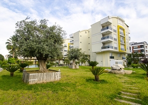 دوبلكس راقي 4 + 2 في أونجالي كونيالتي أنطاليا