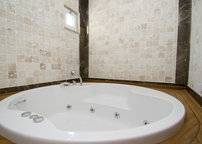 دوبلكس راقي 4 + 2 في أونجالي كونيالتي أنطاليا