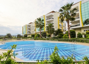 دوبلكس راقي 4 + 2 في أونجالي كونيالتي أنطاليا