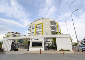 دوبلكس راقي 4 + 2 في أونجالي كونيالتي أنطاليا