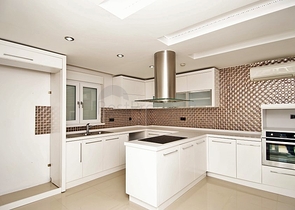 دوبلكس راقي 4 + 2 في أونجالي كونيالتي أنطاليا