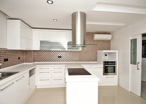 دوبلكس راقي 4 + 2 في أونجالي كونيالتي أنطاليا