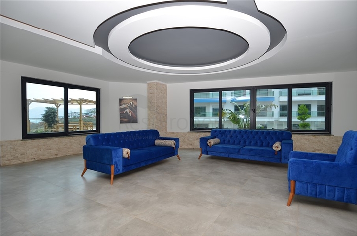 شقة فاخرة باطلالة بحرية ضمن مجمع سكني خمس نجوم في كار جي جاك / الانيا 