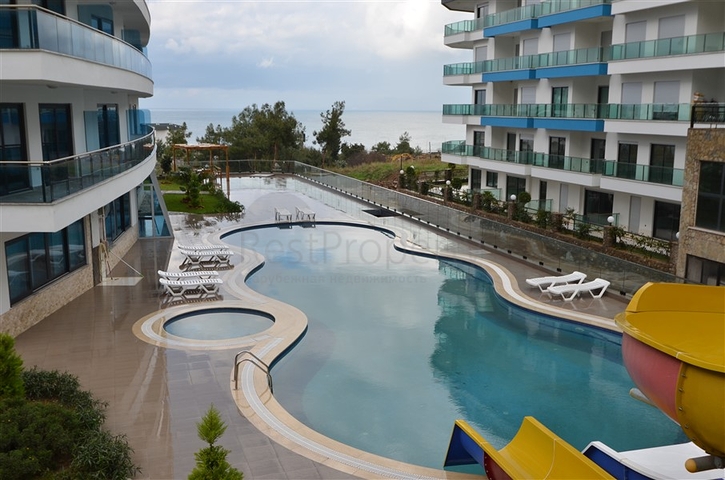 شقة فاخرة باطلالة بحرية ضمن مجمع سكني خمس نجوم في كار جي جاك / الانيا 