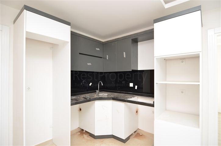 شقة فاخرة باطلالة بحرية ضمن مجمع سكني خمس نجوم في كار جي جاك / الانيا 