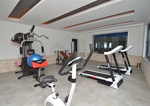 شقة فاخرة باطلالة بحرية ضمن مجمع سكني خمس نجوم في كار جي جاك / الانيا 