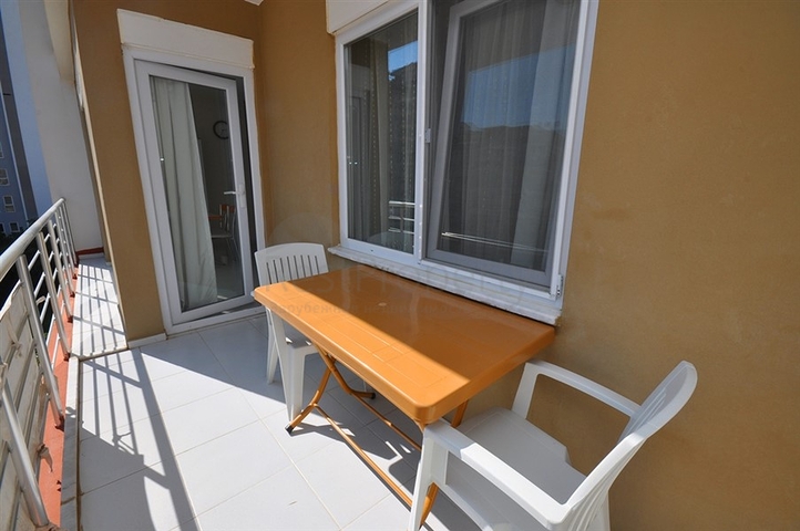 شقة بسعر مخفض في الانيا - مهموتلار 