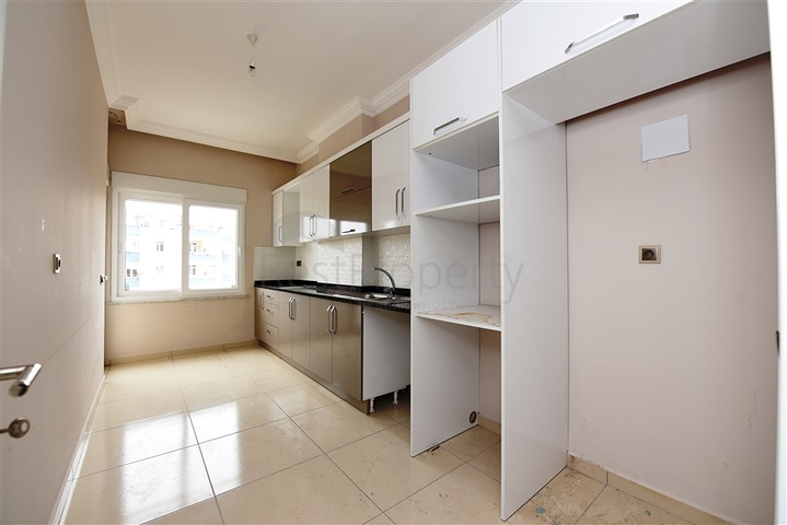 شقة قريبة من البحر - تصميم غرفتين وصالة ضمن مجمع سكني جديد في مهموتلار / الانيا 