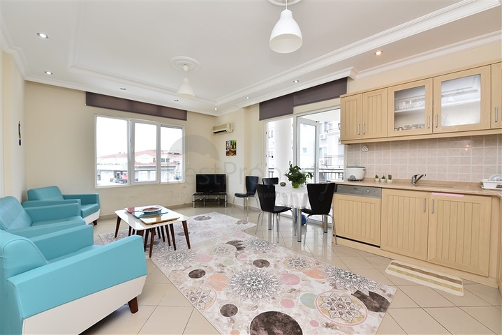 شقة مفروشة للبيع ضمن مجمع سكني في توسمور / الانيا 