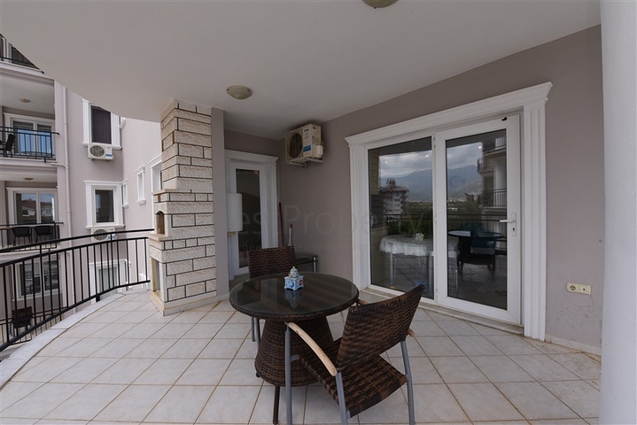 شقة مفروشة للبيع ضمن مجمع سكني في توسمور / الانيا 