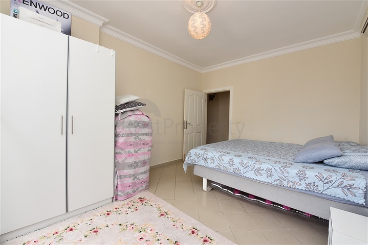 شقة مفروشة للبيع ضمن مجمع سكني في توسمور / الانيا 