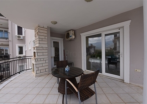 شقة مفروشة للبيع ضمن مجمع سكني في توسمور / الانيا 