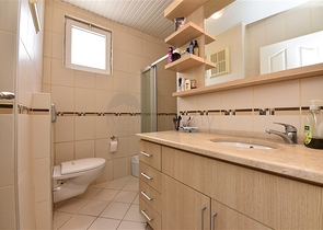 شقة مفروشة للبيع ضمن مجمع سكني في توسمور / الانيا 