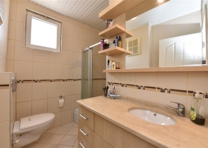 شقة مفروشة للبيع ضمن مجمع سكني في توسمور / الانيا 