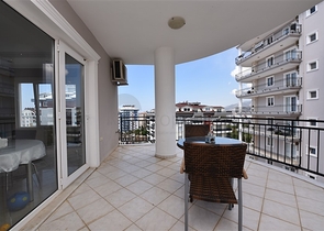 شقة مفروشة للبيع ضمن مجمع سكني في توسمور / الانيا 